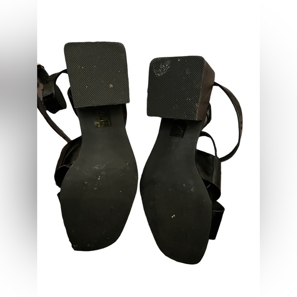 Jeffrey Campbell X Free People Black Gold square heel Sandals wrap around ankle - Picture 8 of 8